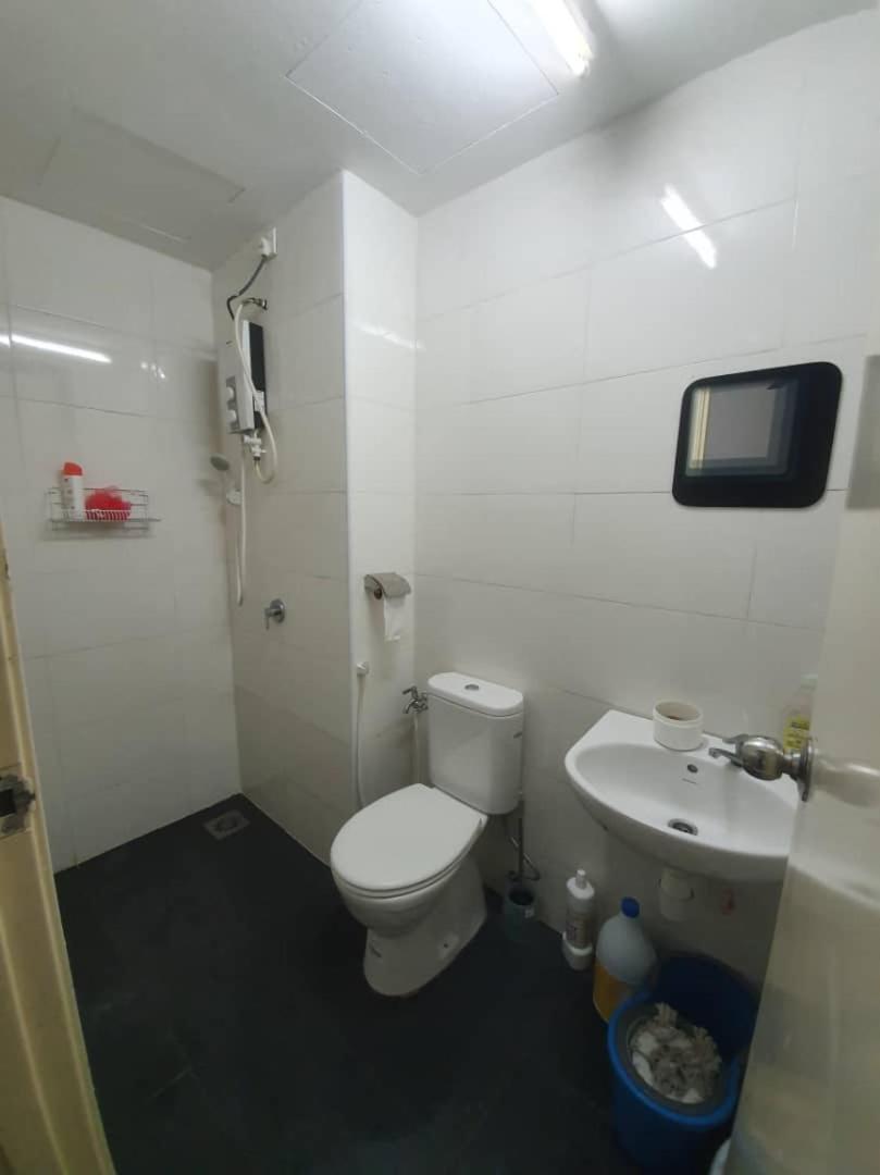 Vista Alam Serviced Apartment Near Idcc Sacc Pkns Uitm Msu Avisena Shah Alam Eksteriør bilde