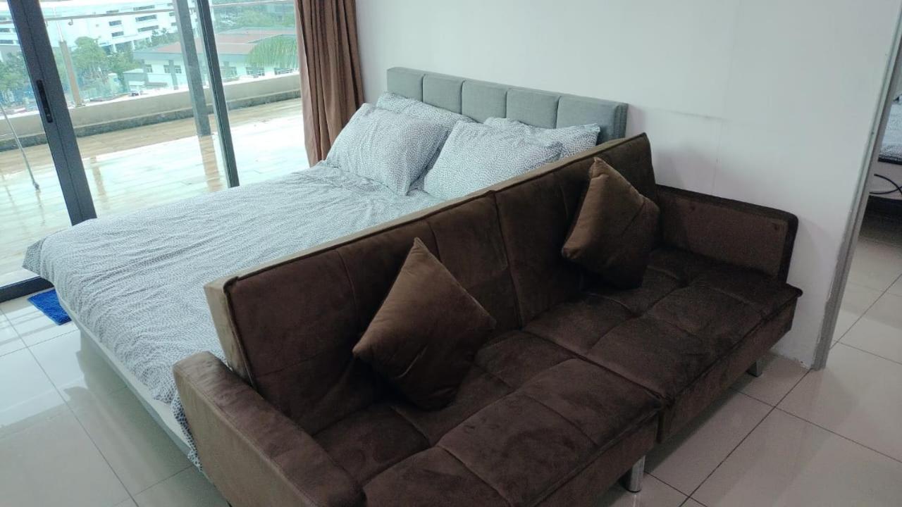 Vista Alam Serviced Apartment Near Idcc Sacc Pkns Uitm Msu Avisena Shah Alam Eksteriør bilde